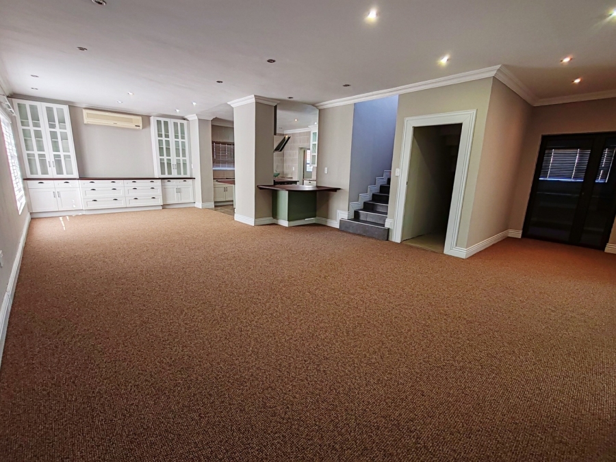 4 Bedroom Property for Sale in Grimbeeck Park North West